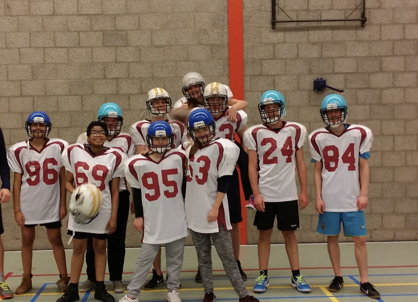 Gridiron for schools, suited for inside locations as well